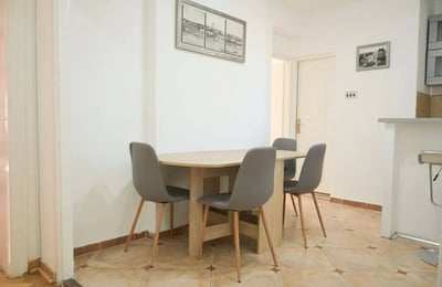 Vermietung einer 2-Zimmer-Wohnung, 50 m², nahe dem Stadtzentrum, Belgrad, Serbien